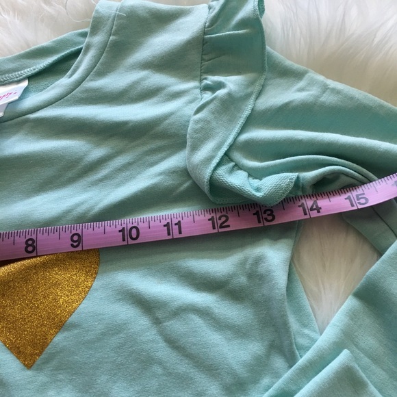 Girls 2 Pc Set - Picture 6 of 6